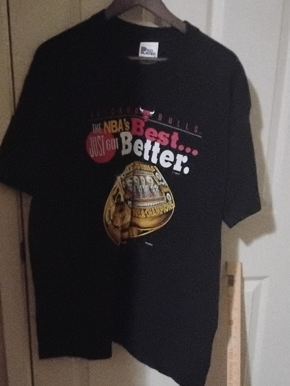 Vintage Black Chicago Bulls Shirt In size XL